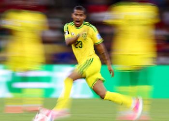 jayden-adams,-jogador-da-selecao-sul-africana,-morre-aos-25-anos