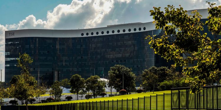 tse-renova-parceria-com-plataformas-para-combater-desinformacao
