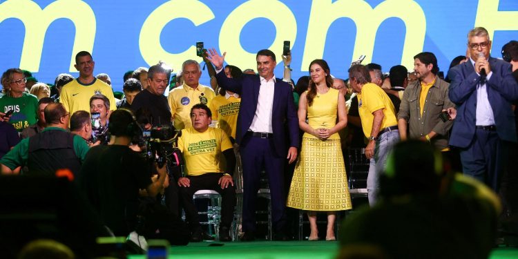 pl-oficializa-candidatura-de-flavio-bolsonaro-a-presidencia