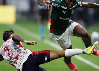 libertadores:-palmeiras-cede-empate-no-fim-e-tropeca-no-cerro-porteno