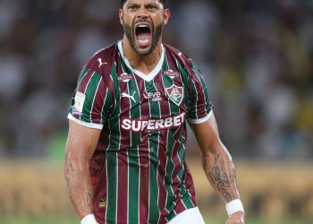 fluminense-vira-sobre-o-remo-e-se-mantem-firme-no-g-4-do-brasileirao