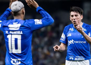 cruzeiro-vence-flamengo-e-palmeiras-agradece-no-brasileirao