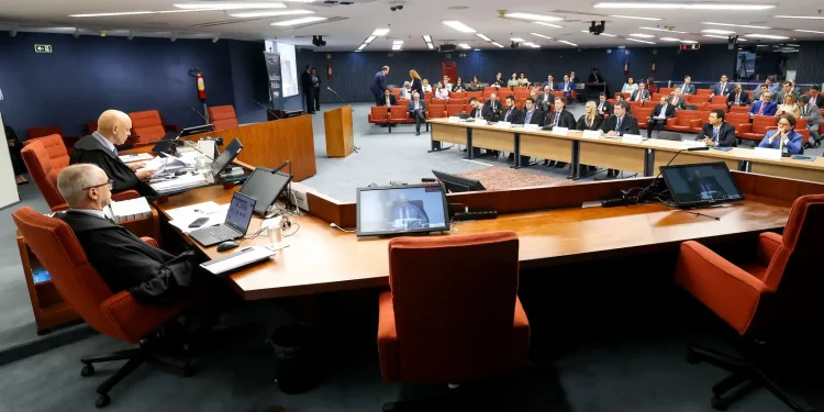 stf-ouve-especialistas-antes-de-decidir-futuro-da-lei-antifaccao