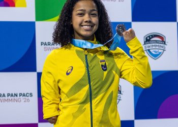 parapan-pacifico:-nadadora-alessandra-quebra-recorde-mundial