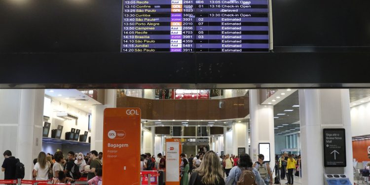 mais-de-90-mil-passageiros-devem-passar-pelo-santos-dumont-no-feriadao