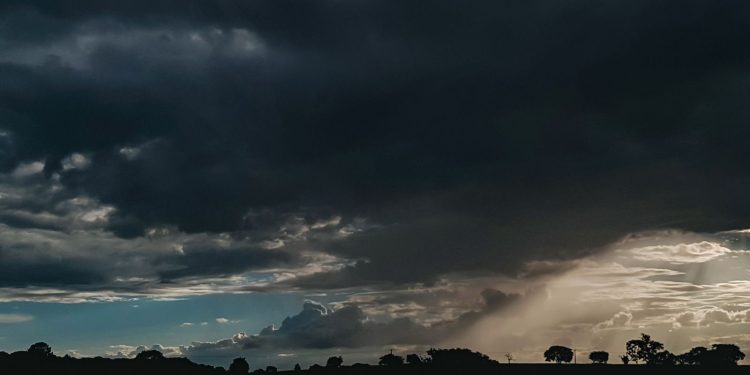 feriado-prolongado-sera-de-chuva-em-parte-do-pais