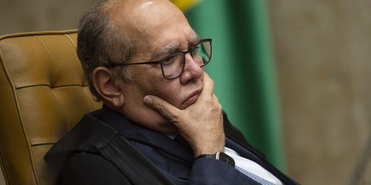 stf:-gilmar-reitera-pedido-de-acesso-integral-a-celular-de-vorcaro