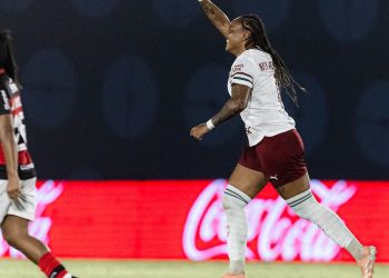 fluminense-vence-flamengo-e-abre-vantagem-na-copa-do-brasil-feminina
